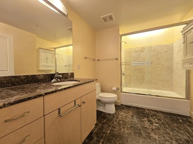 Photo 5 of 6 of 140 South Van Ness Ave Unit 341