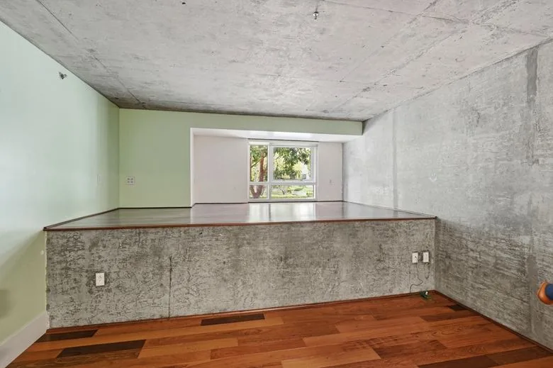 Photo 5 of 8 of 200 Brannan Street Unit 114