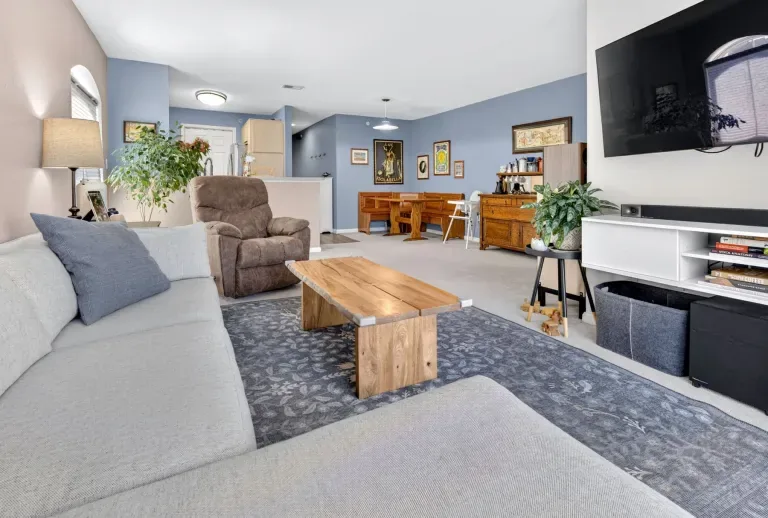 Photo 6 of 60 of 2510 Taft Drive Unit 300