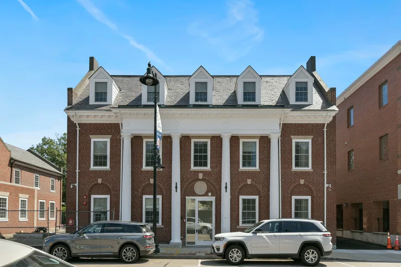 Photo 2 of 13 of 400-410 Washington Street