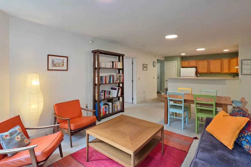 Photo 4 of 9 of 409 Farrell Street, Unit 202