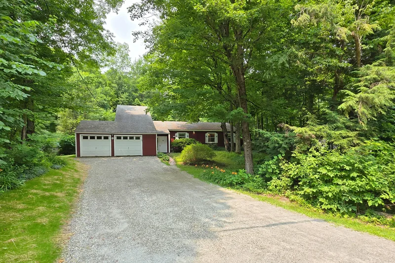 Photo 2 of 17 of 45 Birchwood Drive