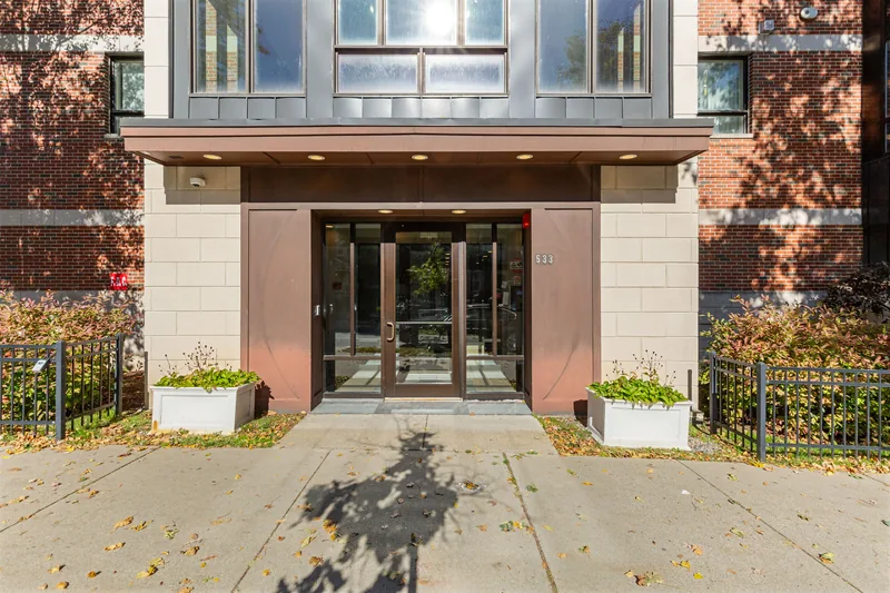 Photo 3 of 23 of 533 Cambridge Street Condominium
