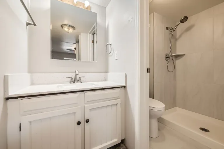 Photo 12 of 36 of 625 Manhattan Place Unit 308