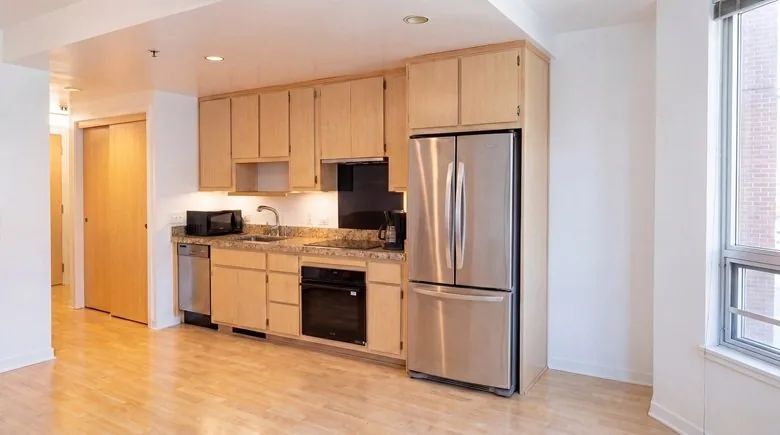 Photo 3 of 4 of 750 Van Ness Avenue Unit V204