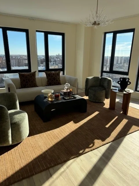 Photo 5 of 11 of 815 Kings Highway Apartments