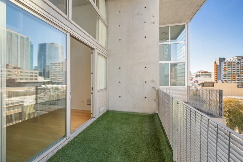 Photo 5 of 15 of 855 Folsom Street Unit 742
