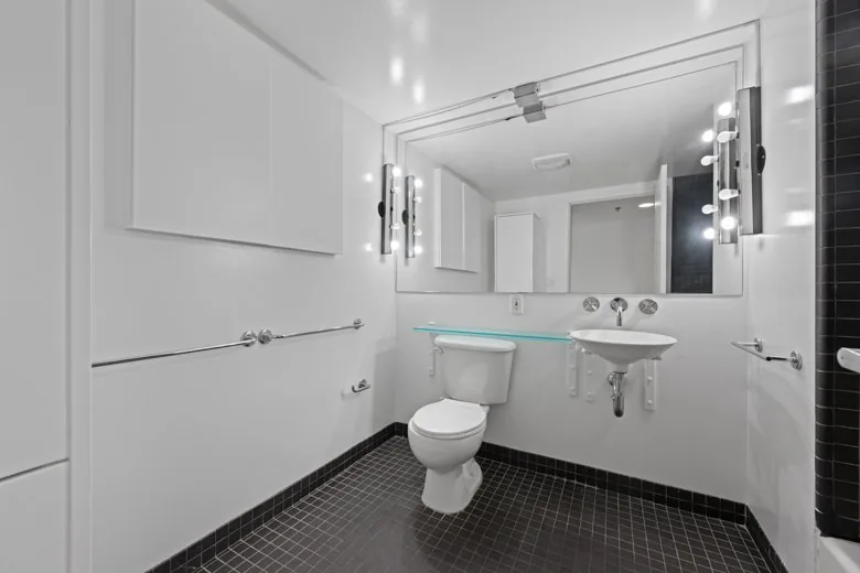 Photo 7 of 15 of 855 Folsom Street Unit 742