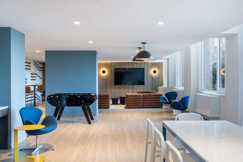 Photo 4 of 7 of Bronx Point Phase I