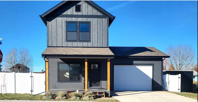 Photo of Deed-restricted for sale: 1560 Juniper Street