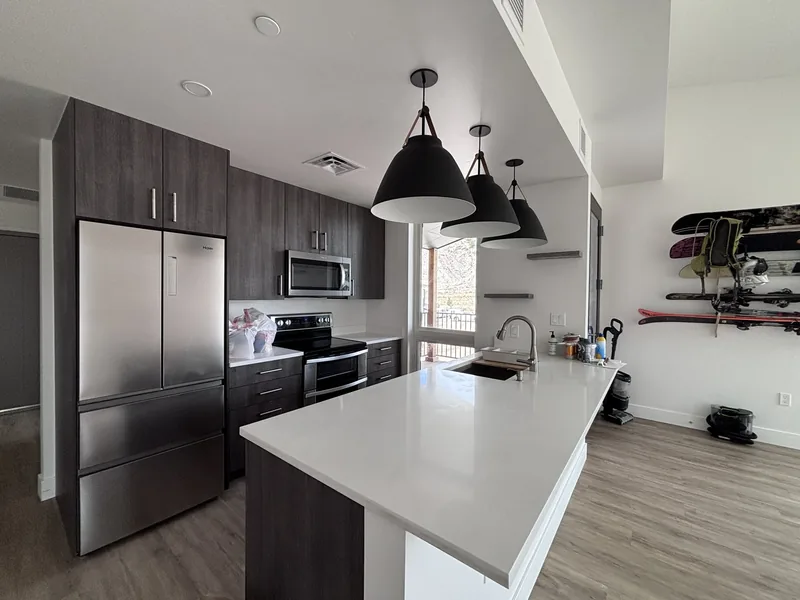 Photo 3 of 57 of Deed-restricted for sale: 91 Mt Hope F302