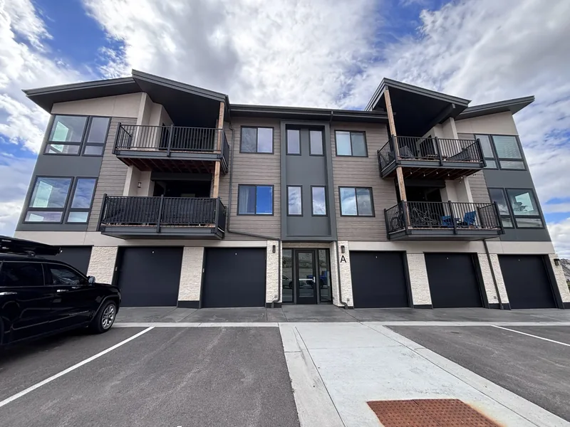 Photo 1 of 57 of Deed-restricted for sale: 91 Mt Hope F302
