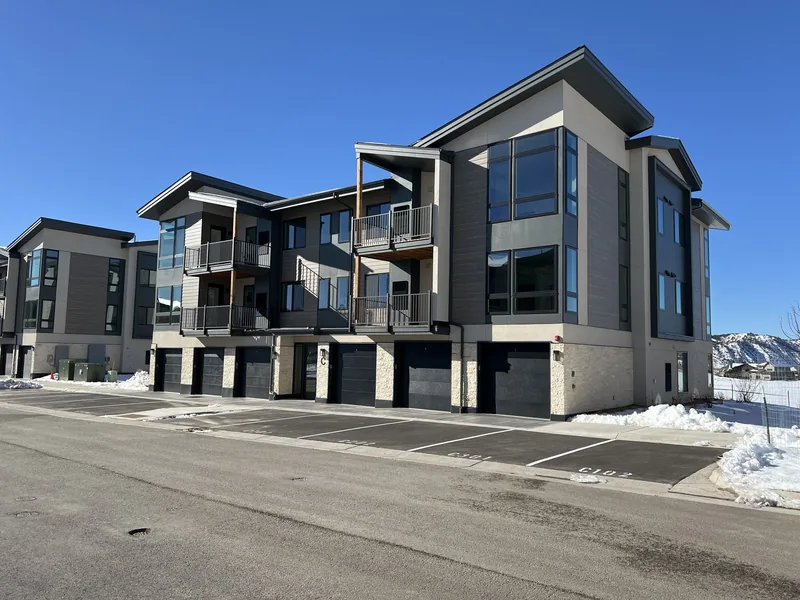 Photo 48 of 57 of Deed-restricted for sale: 91 Mt Hope F302