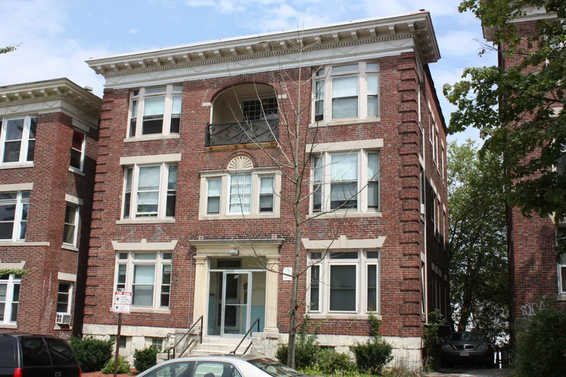 Photo 2 of 5 of Harvard Hill Apartments
