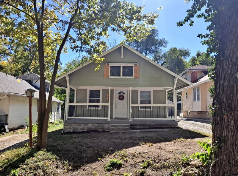 Photo 1 of 4 of Kansas City CLT - Marlborough Gem, 1429 E. 79th St