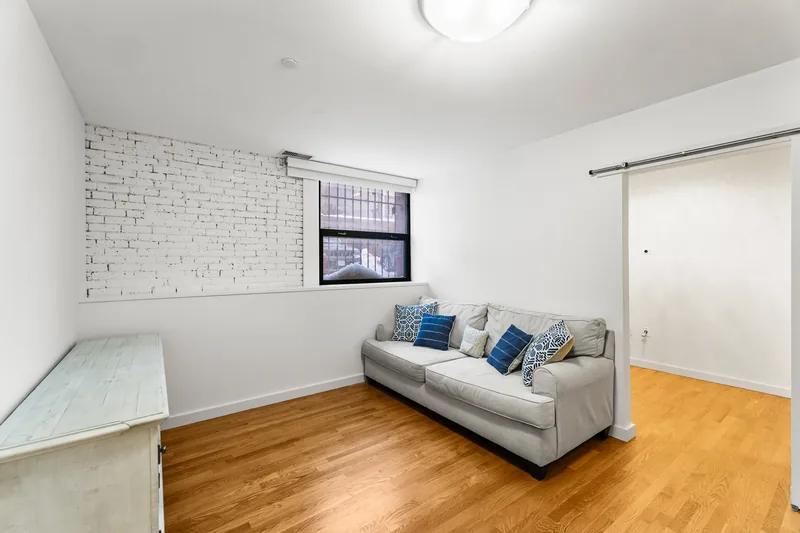 Photo 12 of 22 of Lawrence Place Condominium