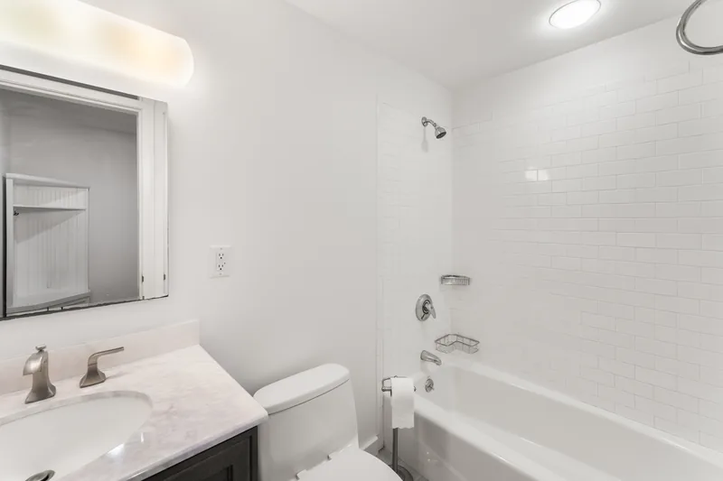 Photo 19 of 22 of Lawrence Place Condominium