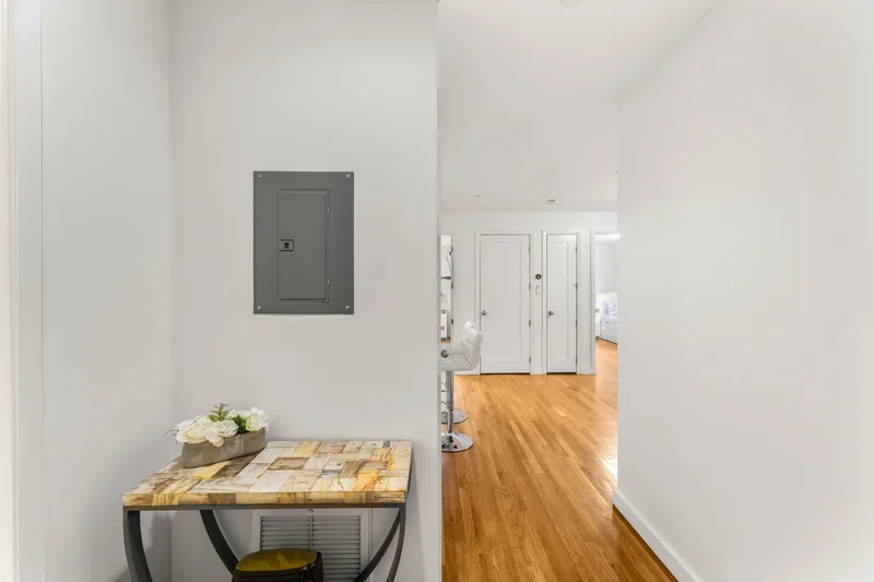 Photo 5 of 22 of Lawrence Place Condominium