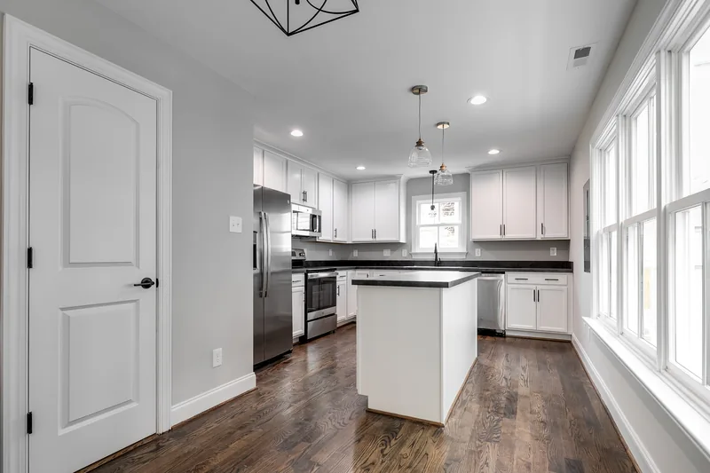 Photo 8 of 31 of Maggie Walker CLT - 710 Saint James St (Jackson Ward)