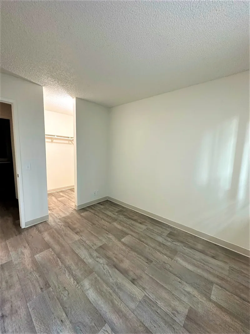Photo 10 of 10 of Orchard Glen Apartments