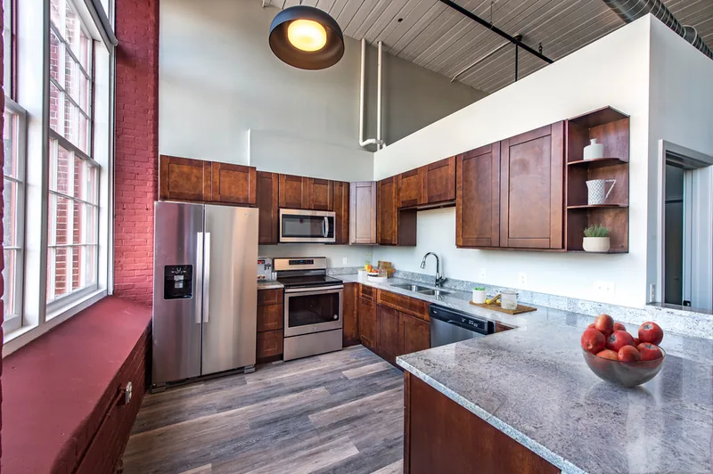 Photo 3 of 4 of Pac 10 Lofts
