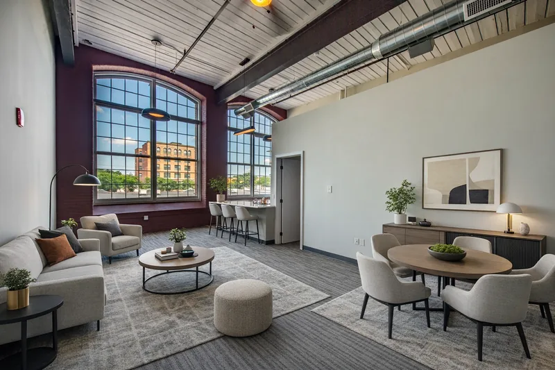 Photo 1 of 4 of Pac 10 Lofts