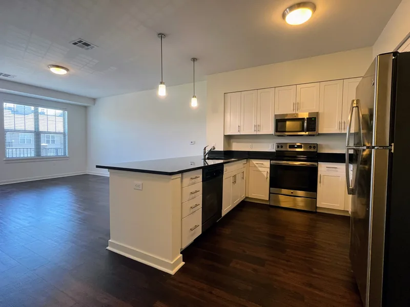 Photo 6 of 27 of Paddock Estates