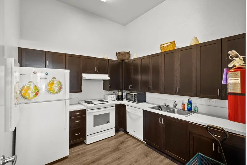 Photo 2 of 10 of Palm Court Senior Apartments