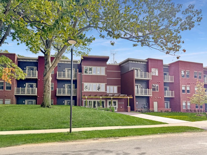 Photo of Plymouth (Cobbs Hill Apartments)