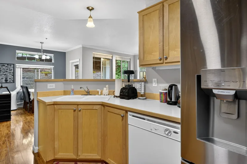 Photo 11 of 20 of Proud Ground home: 14830 SW Sandhill Loop #102