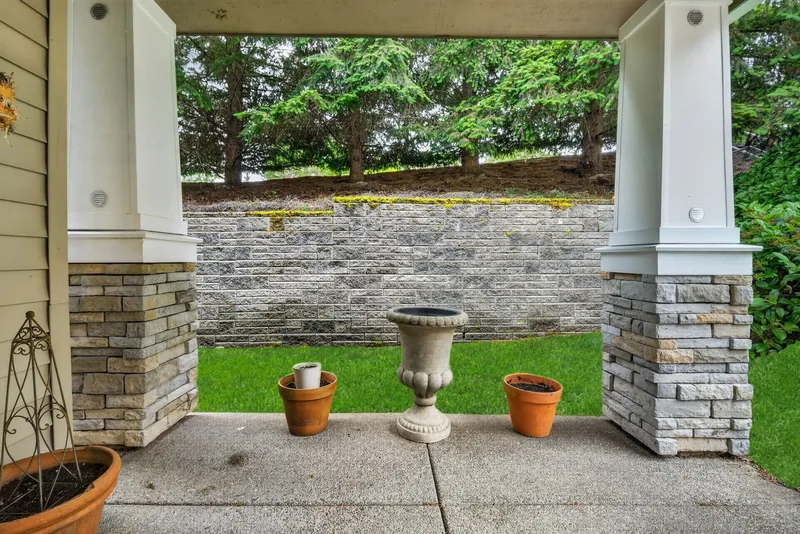 Photo 17 of 20 of Proud Ground home: 14830 SW Sandhill Loop #102