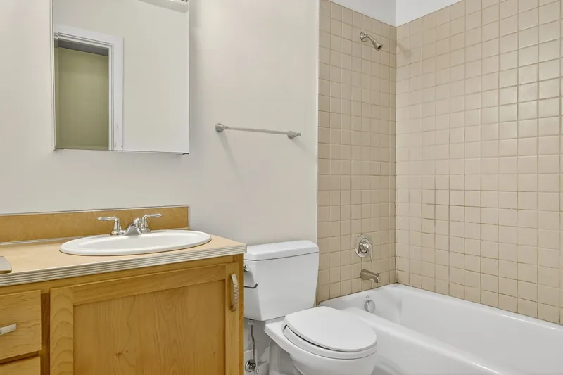 Photo 15 of 20 of Proud Ground home: 4653 NE Killingsworth Street #27
