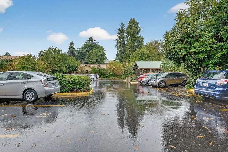Photo 19 of 20 of Proud Ground home: 4653 NE Killingsworth Street #27