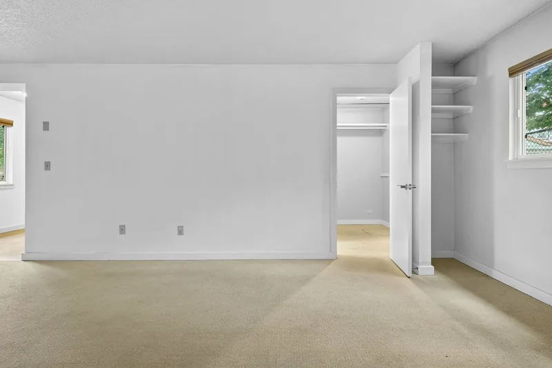 Photo 6 of 20 of Proud Ground home: 4653 NE Killingsworth Street #27