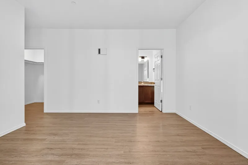 Photo 23 of 27 of Proud Ground home: 7545 N Olin Ave, Unit 201