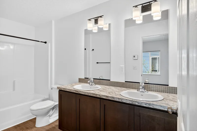 Photo 25 of 27 of Proud Ground home: 7545 N Olin Ave, Unit 201
