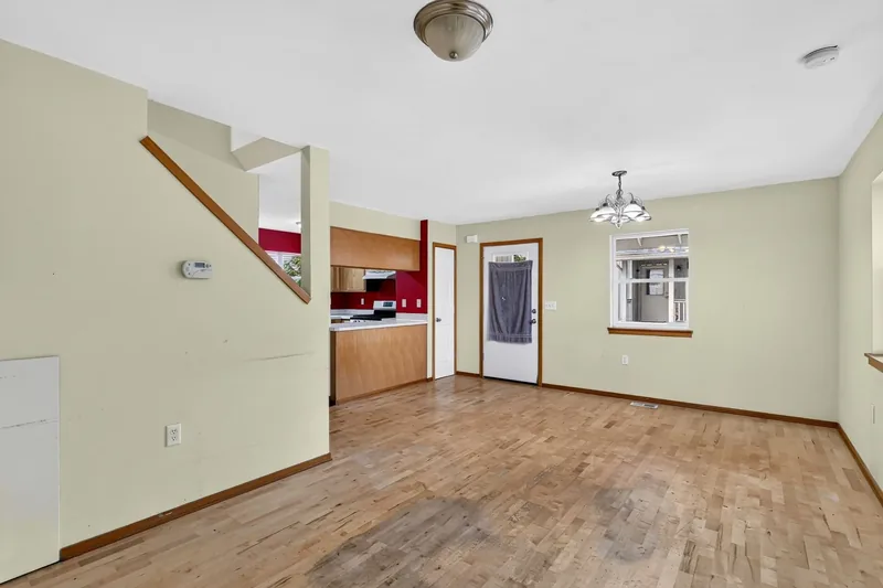 Photo 9 of 38 of Proud Ground home: 7865 SE Phillips Creek Ln