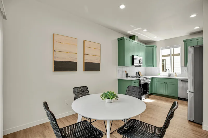 Photo 27 of 60 of Proud Ground home: Carlton Courtyard: 7 New Townhomes