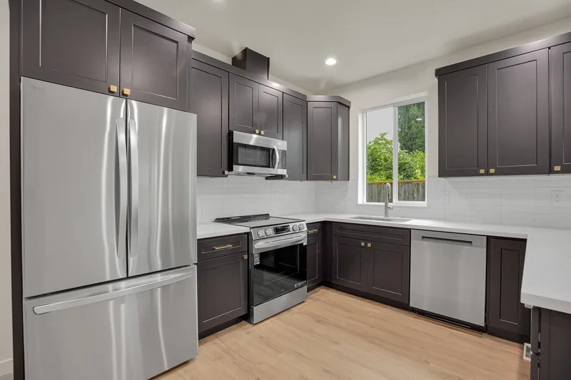 Photo 30 of 60 of Proud Ground home: Carlton Courtyard: 7 New Townhomes
