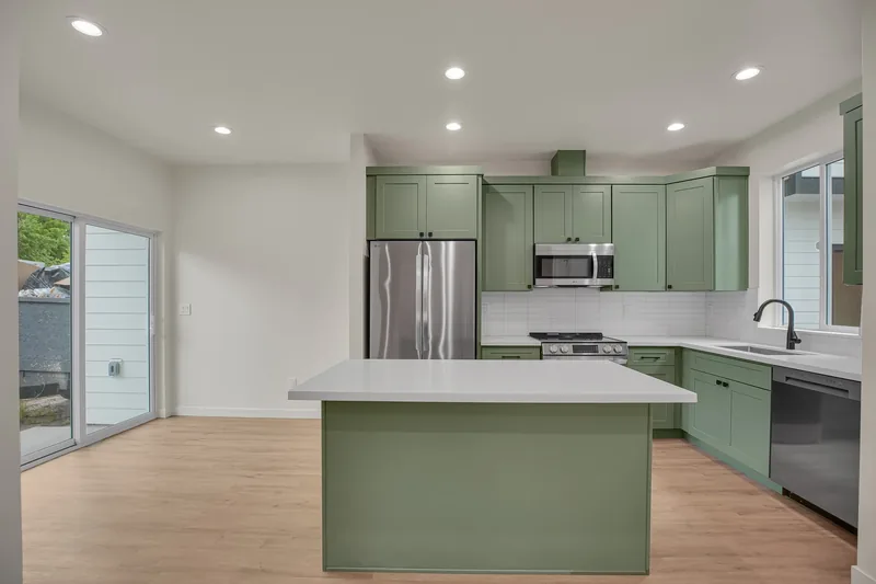 Photo 33 of 60 of Proud Ground home: Carlton Courtyard: 7 New Townhomes