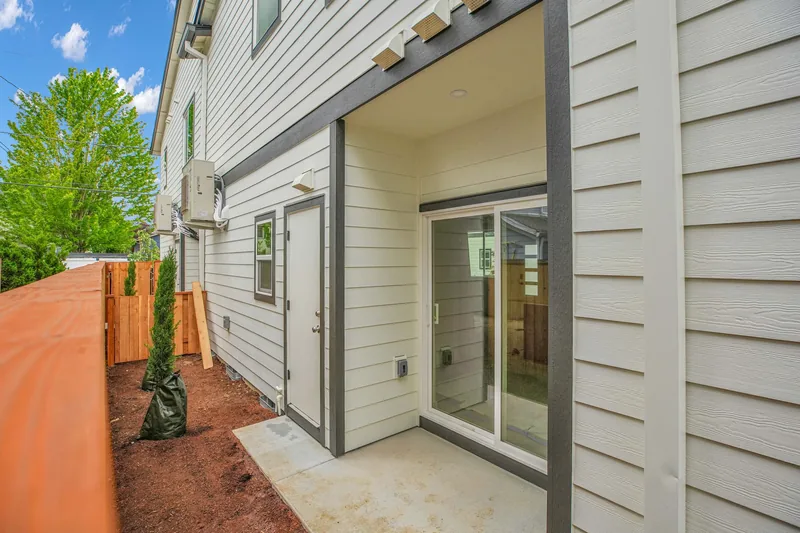 Photo 52 of 60 of Proud Ground home: Carlton Courtyard: 7 New Townhomes