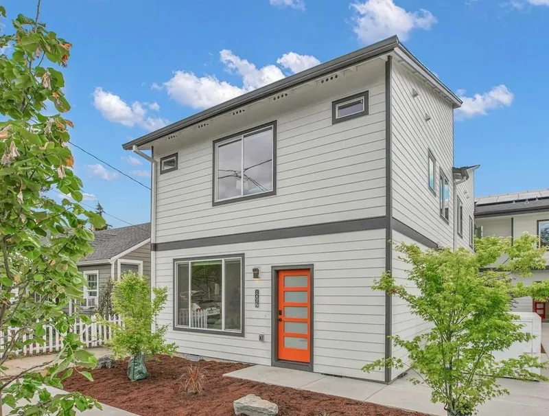 Photo 58 of 60 of Proud Ground home: Carlton Courtyard: 7 New Townhomes