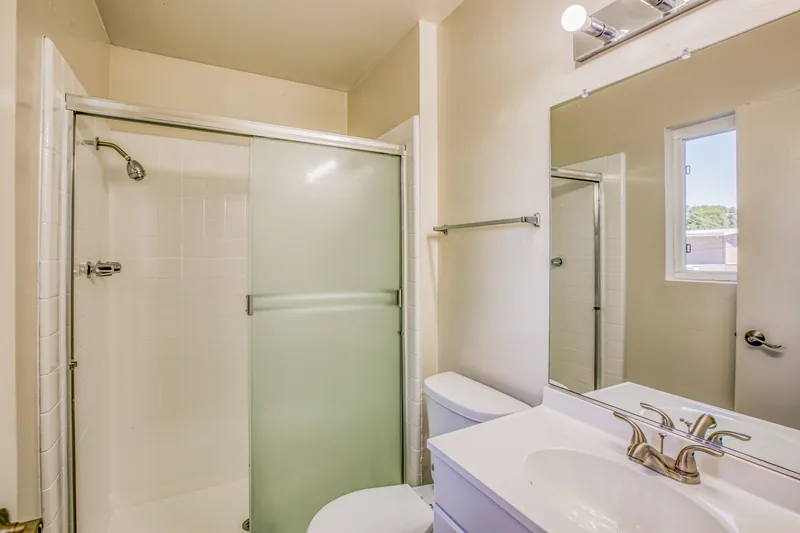 Photo 6 of 8 of Regency Square & Lexington Apartments