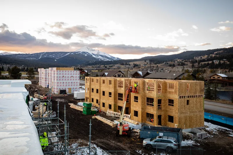 Photo 15 of 21 of RiverView Apartments (Big Sky) Waitlist