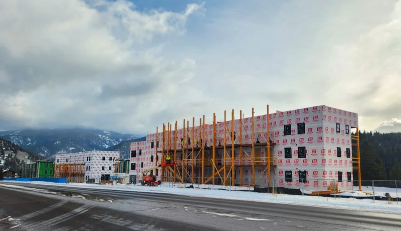 Photo 16 of 21 of RiverView Apartments (Big Sky) Waitlist