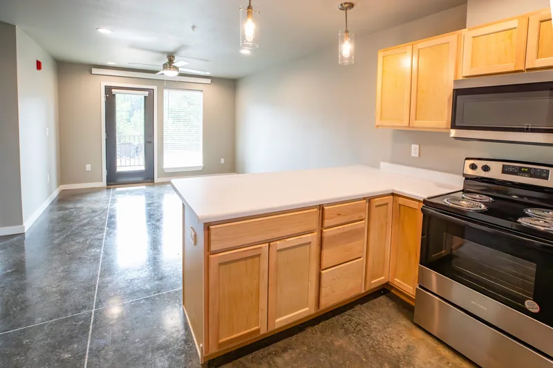 Photo 7 of 21 of RiverView Apartments (Big Sky) Waitlist