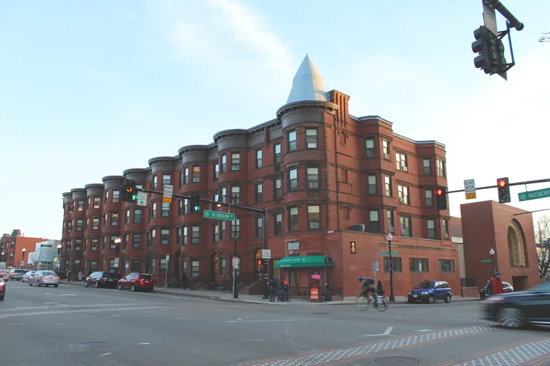 Photo 6 of 20 of Ruggles Shawmut