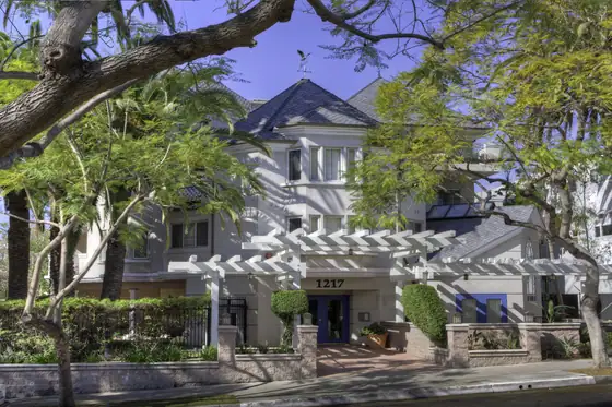 Photo of Laurel Norton Apartments