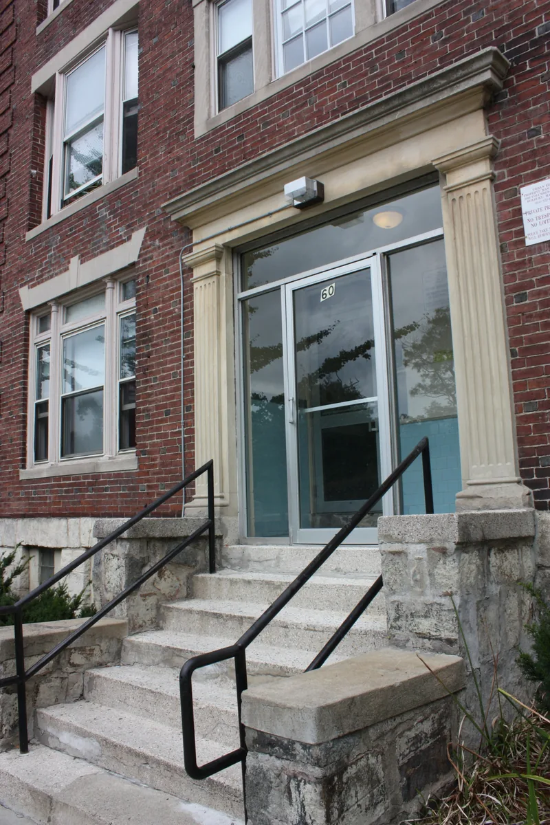 Photo 2 of 23 of Urban Edge Apartments