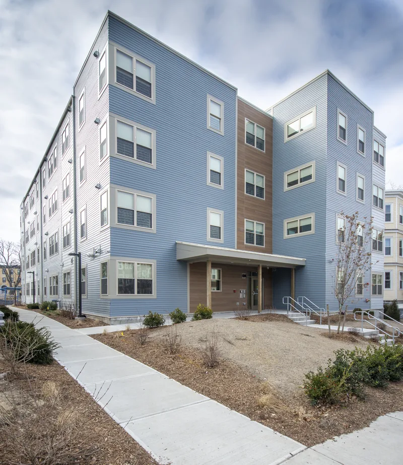 Photo 7 of 23 of Urban Edge Apartments